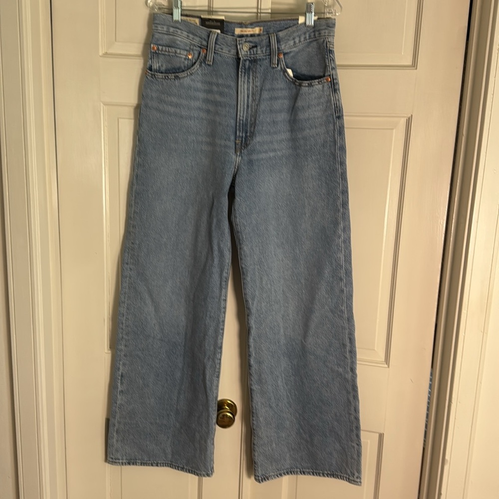 Levi's Ribcage Wide Leg Jeans - Picture 5 of 12